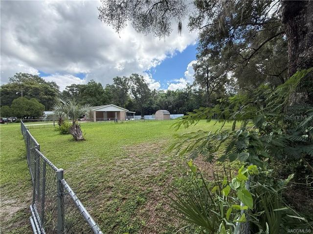 9756 W CAMPHOR LANE, Crystal River, FL 34428