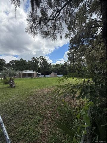 9756 W CAMPHOR LANE, Crystal River, FL 34428