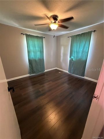9756 W CAMPHOR LANE, Crystal River, FL 34428