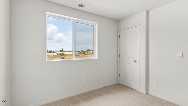 2639 Dakota Avenue, Medford, OR 97501