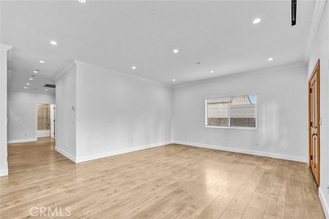 6711 Clybourn, North Hollywood (los Angeles), CA 91606