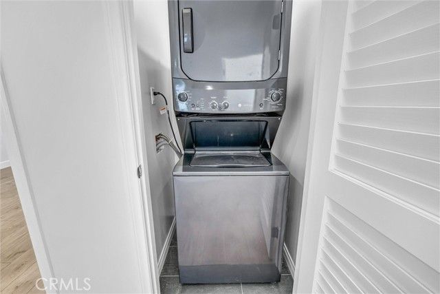 6711 Clybourn, North Hollywood (los Angeles), CA 91606