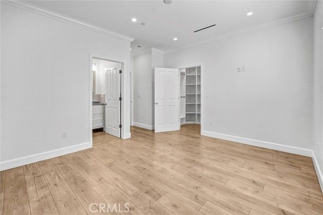 6711 Clybourn, North Hollywood (los Angeles), CA 91606