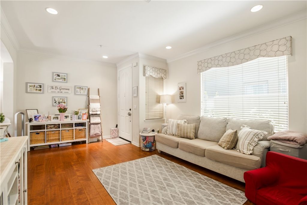 Image 5 of property listing at 1104 Patel, Duarte, CA 91010