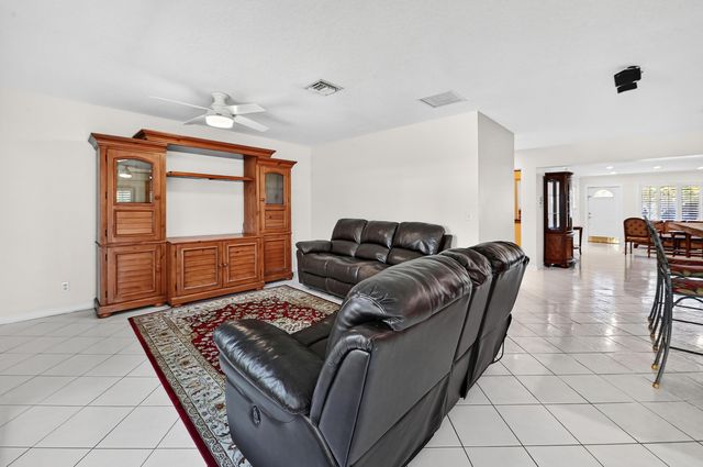 313 Poe Drive, Palm Springs, FL 33461