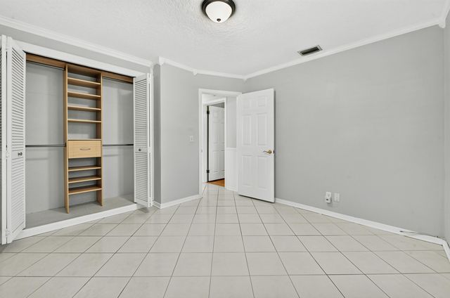 313 Poe Drive, Palm Springs, FL 33461