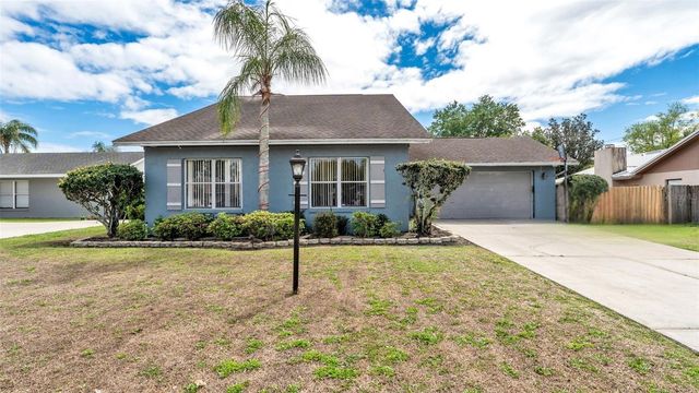 2221 EASTMEADOWS ROAD, Lakeland, FL 33812