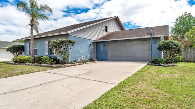 2221 EASTMEADOWS ROAD, Lakeland, FL 33812