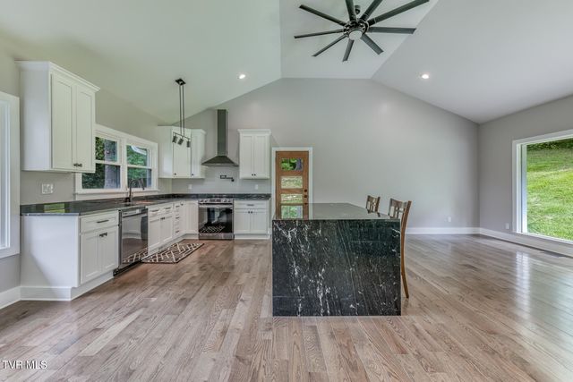601 Orchard Road Extension, Elizabethton, TN 37643