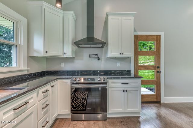 601 Orchard Road Extension, Elizabethton, TN 37643