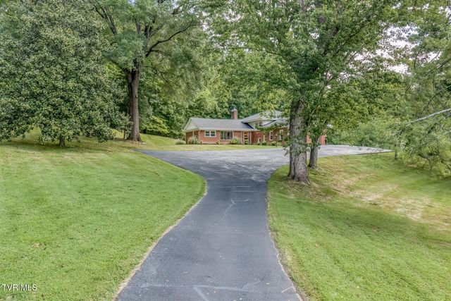 601 Orchard Road Extension, Elizabethton, TN 37643
