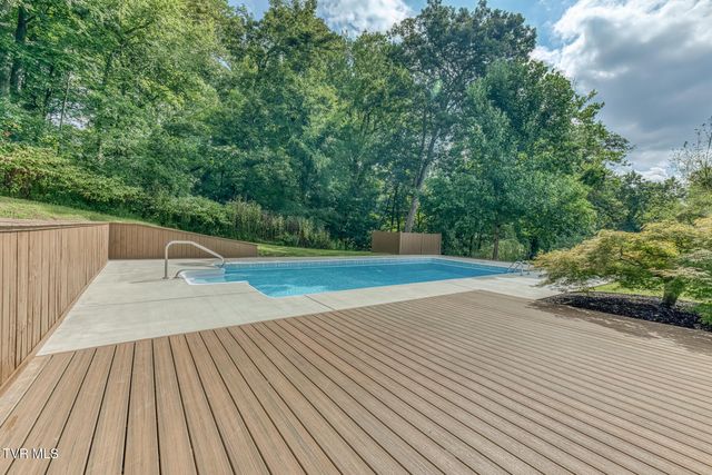 601 Orchard Road Extension, Elizabethton, TN 37643