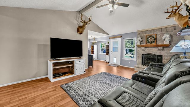 6144 Skylark Lane, Watauga, TX 76148