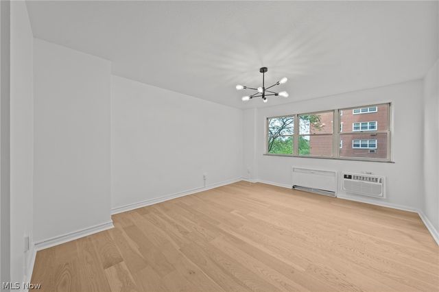 13800 Shaker Boulevard 602, Cleveland, OH 44120