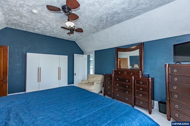 488 S 2nd St, Lebanon, OR 97355