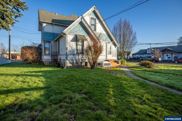 488 S 2nd St, Lebanon, OR 97355