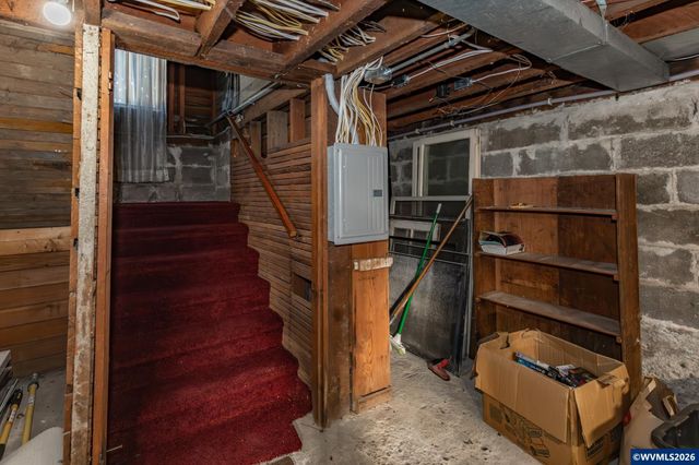 488 S 2nd St, Lebanon, OR 97355