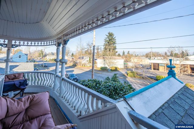 488 S 2nd St, Lebanon, OR 97355