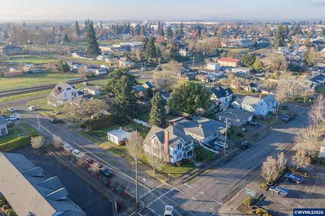 488 S 2nd St, Lebanon, OR 97355