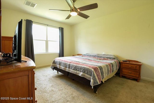 1574 Heartwellville Street NW, Palm Bay, FL 32907