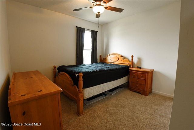 1574 Heartwellville Street NW, Palm Bay, FL 32907