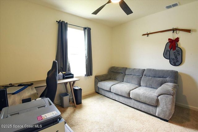 1574 Heartwellville Street NW, Palm Bay, FL 32907