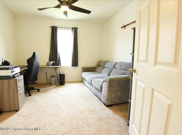 1574 Heartwellville Street NW, Palm Bay, FL 32907