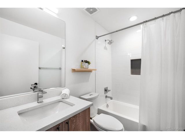 1870 Irving St, Denver, CO 80204