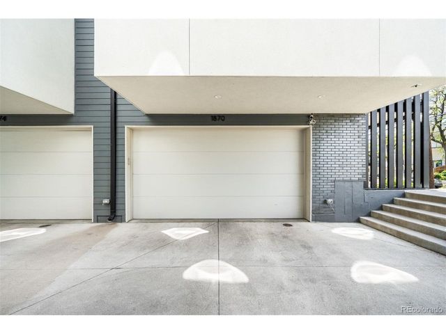 1870 Irving St, Denver, CO 80204