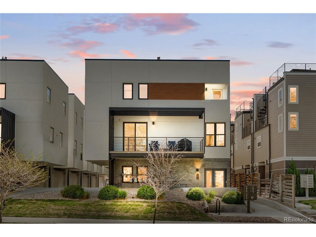 1870 Irving St, Denver, CO 80204