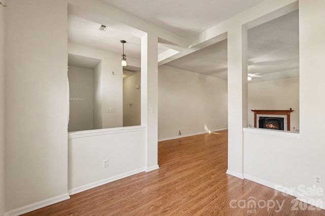 8524 Albury Walk Lane, Charlotte, NC 28277