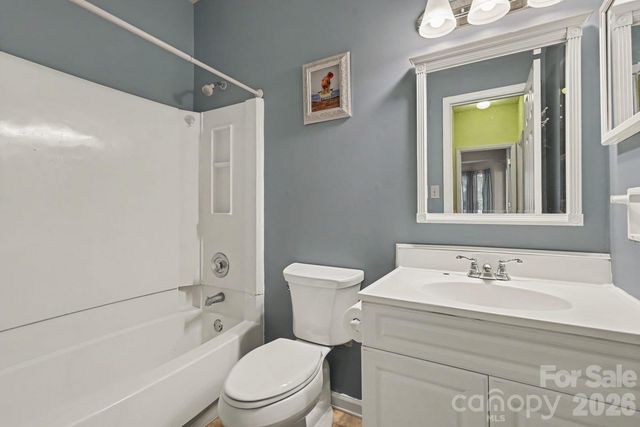 8524 Albury Walk Lane, Charlotte, NC 28277