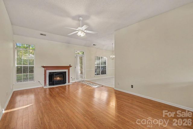 8524 Albury Walk Lane, Charlotte, NC 28277