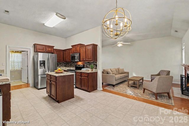 8524 Albury Walk Lane, Charlotte, NC 28277