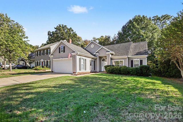 8524 Albury Walk Lane, Charlotte, NC 28277