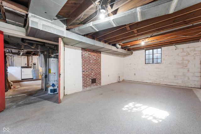 1110 Van Buskirk Road, Anderson, IN 46011