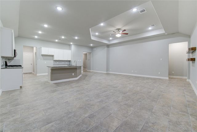 210 Elianne Lace Court, Conroe, TX 77318