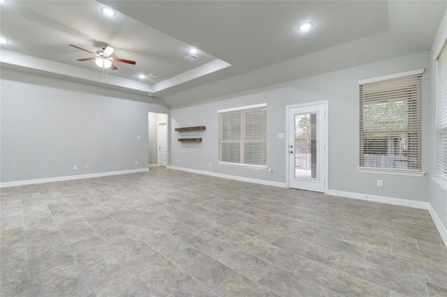 210 Elianne Lace Court, Conroe, TX 77318