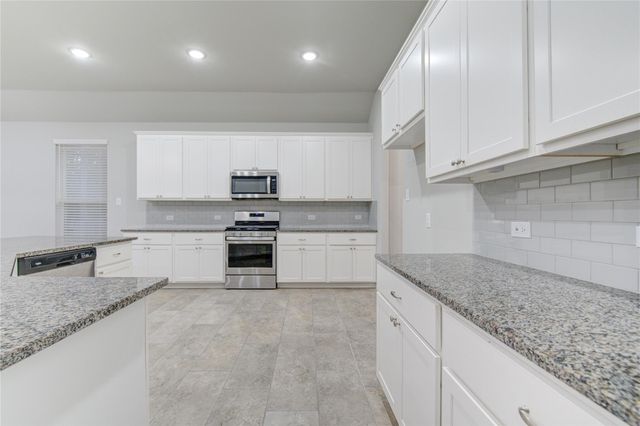 210 Elianne Lace Court, Conroe, TX 77318