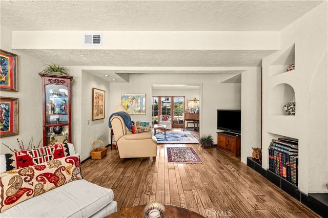 53 Flintlock Lane, Bell Canyon, CA 91307