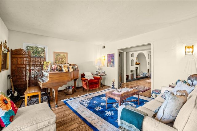 53 Flintlock Lane, Bell Canyon, CA 91307