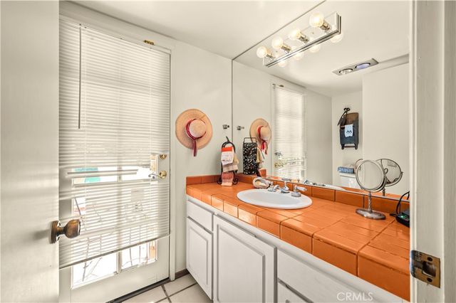 53 Flintlock Lane, Bell Canyon, CA 91307