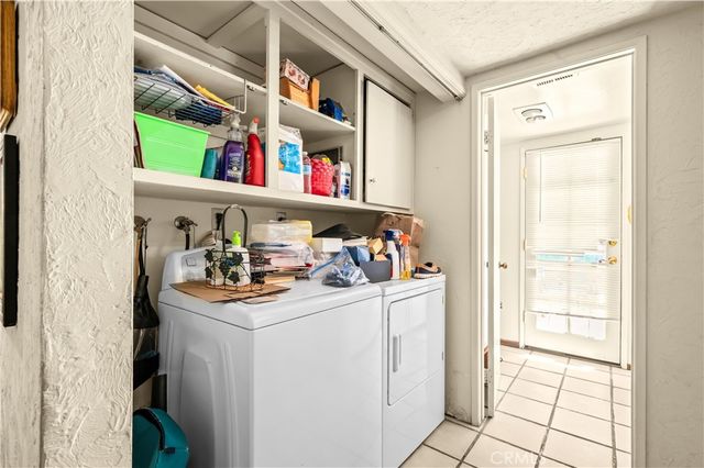 53 Flintlock Lane, Bell Canyon, CA 91307