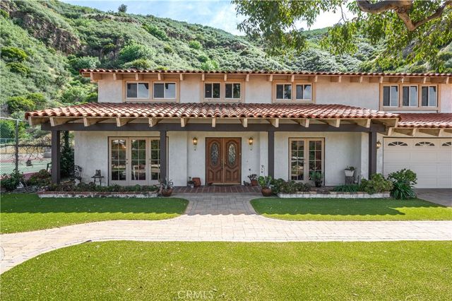 53 Flintlock Lane, Bell Canyon, CA 91307