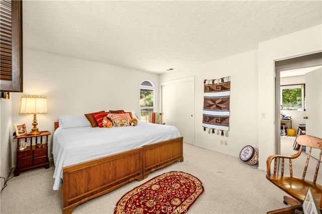 53 Flintlock Lane, Bell Canyon, CA 91307