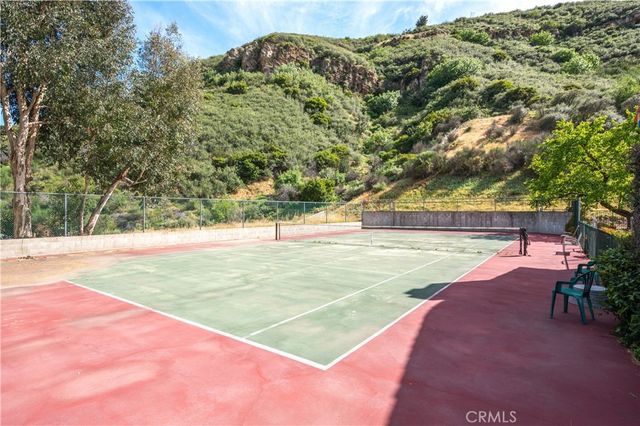 53 Flintlock Lane, Bell Canyon, CA 91307