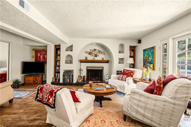 53 Flintlock Lane, Bell Canyon, CA 91307