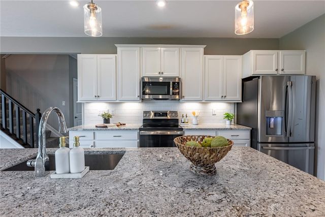 1984 Cruden Bay Way, Miamisburg, OH 45342