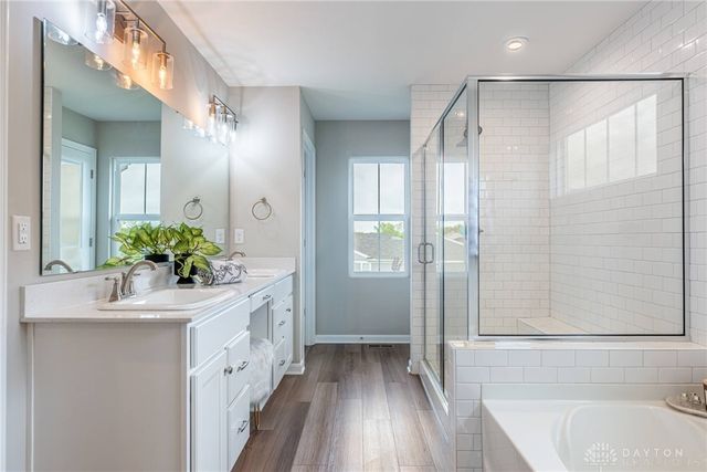 1984 Cruden Bay Way, Miamisburg, OH 45342