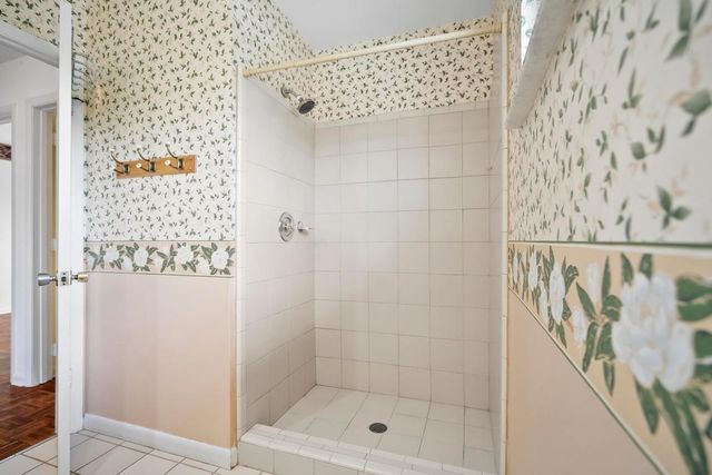 3905 Flag Drive, Palm Beach Gardens, FL 33410